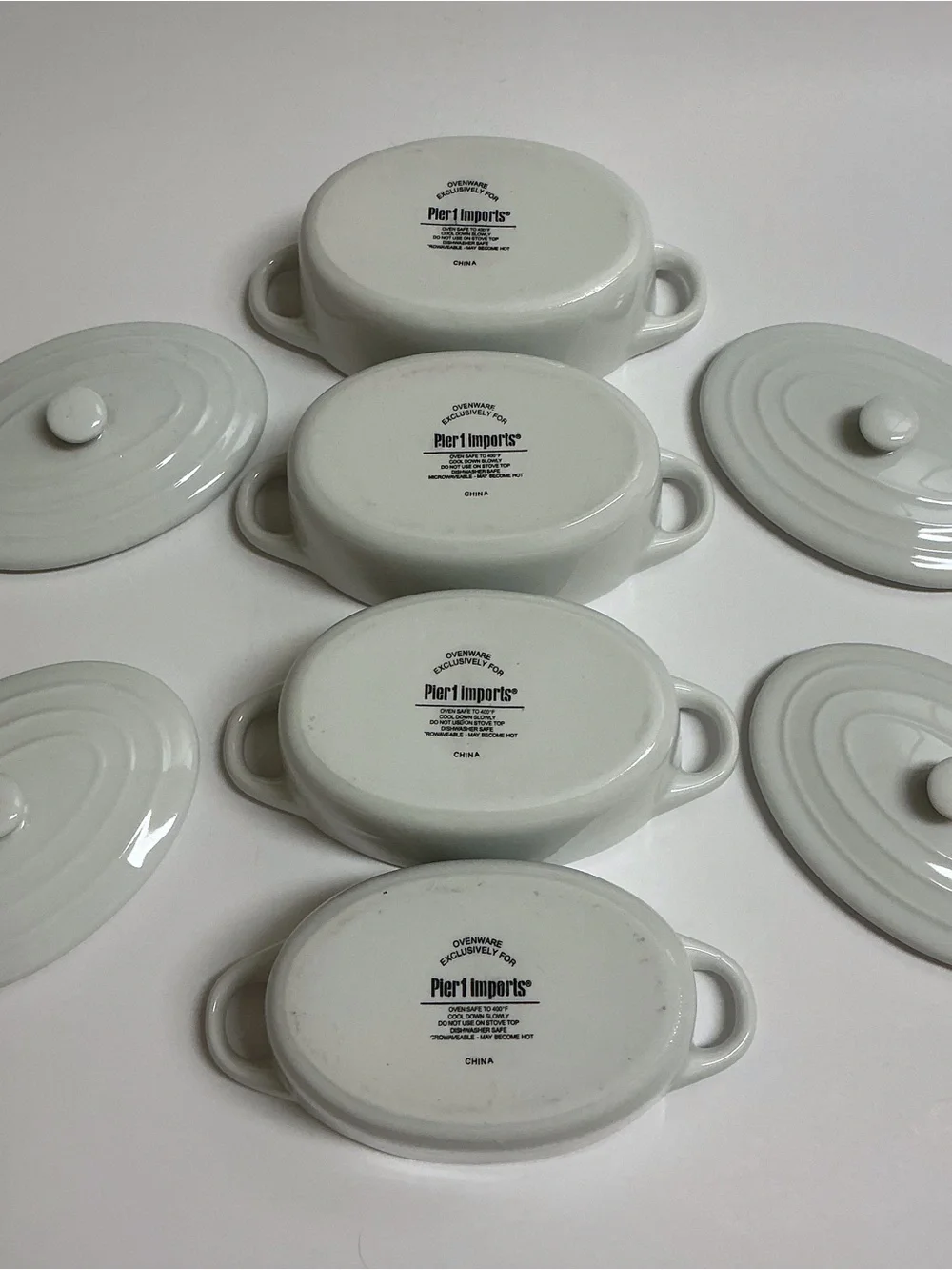 Pier 1 White Baking Dish SET OF 4 Lids 7.5 oz Minicocotte Souffle Ramekin Bakers